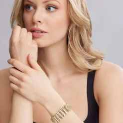Five Station 18K Gold Diamond Bracelet | 20mm