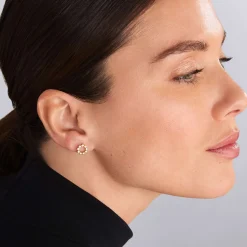 18K Gold Circle Diamond Stud Earrings