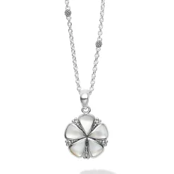 Mother of Pearl Flower Pendant Necklace