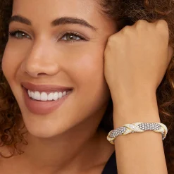 Three Station Diamond X Caviar Bracelet | 9mm