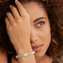 Three Station Diamond X Caviar Bracelet | 6mm