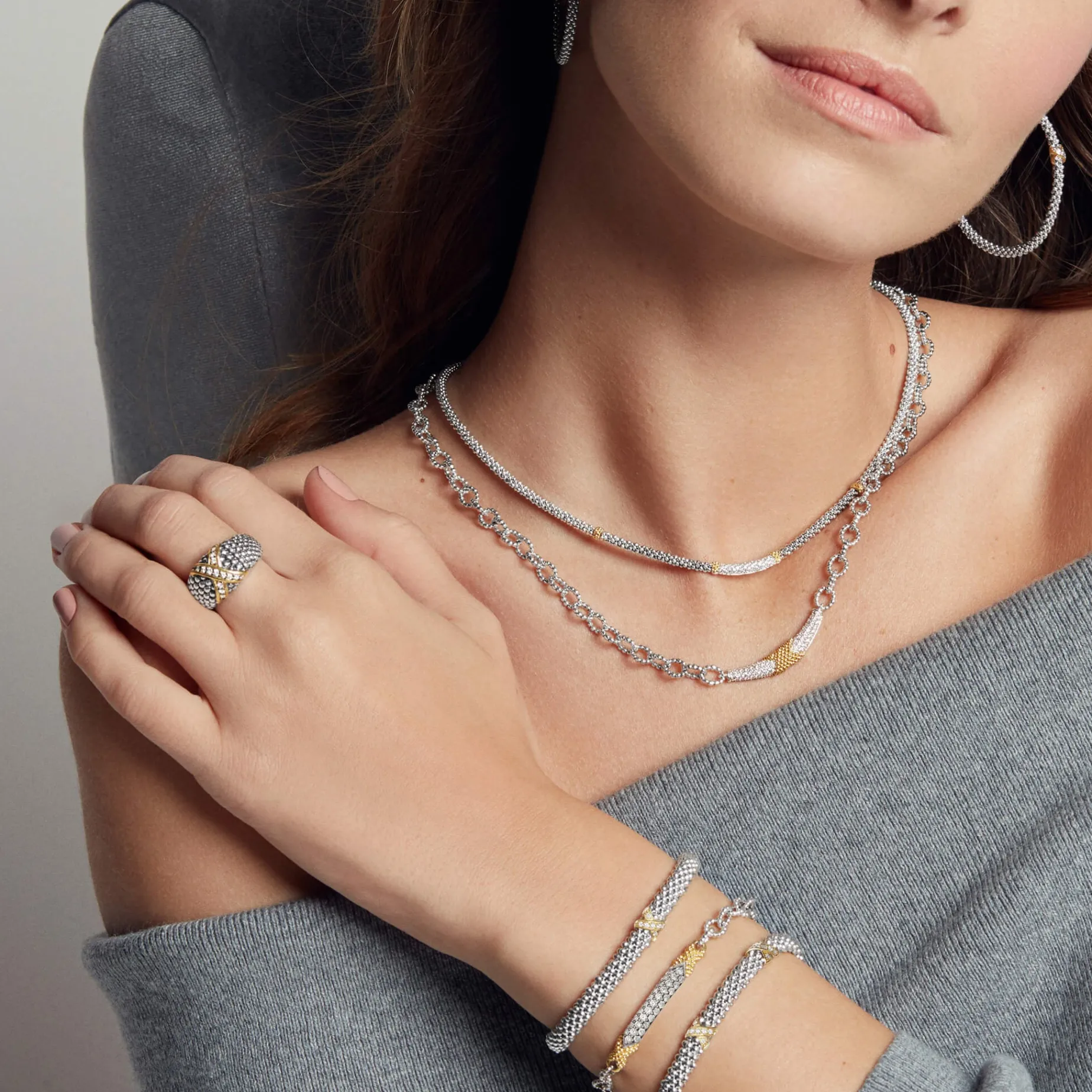 Three Station Gold X Diamond Caviar Bracelet | 6mm